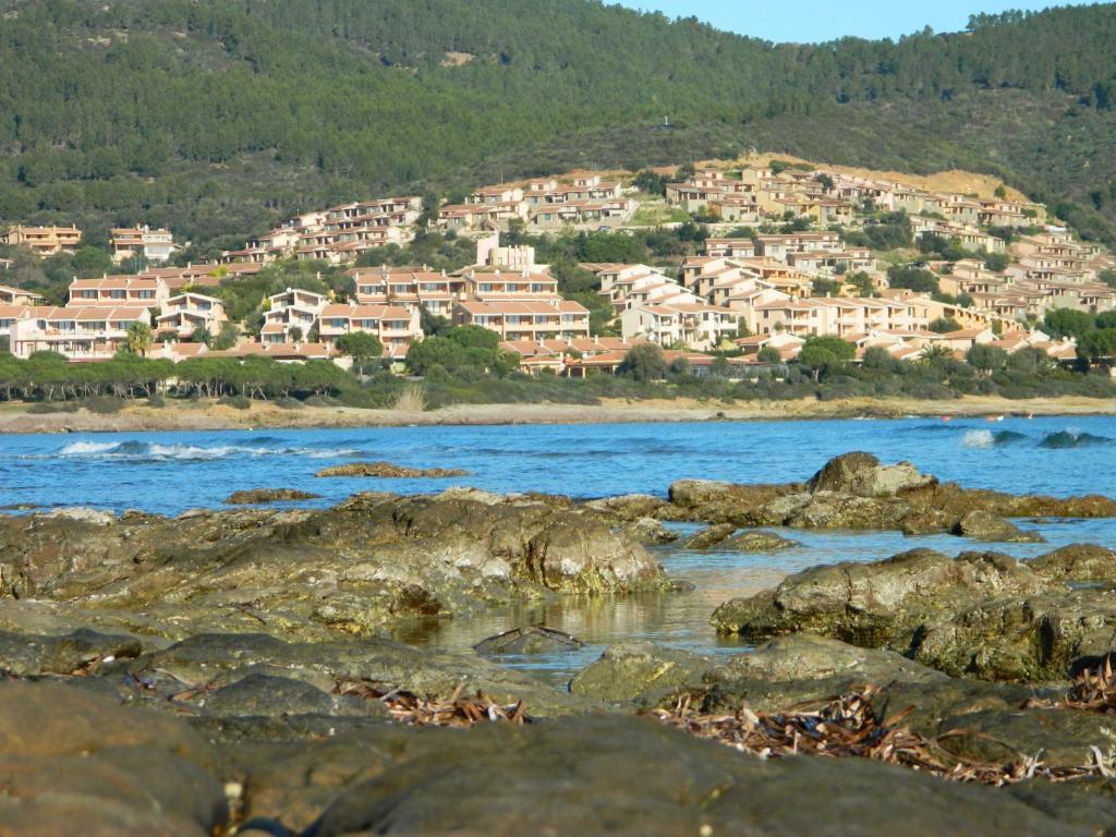Corallo Vacanze Villaputzu Pokój zdjęcie
